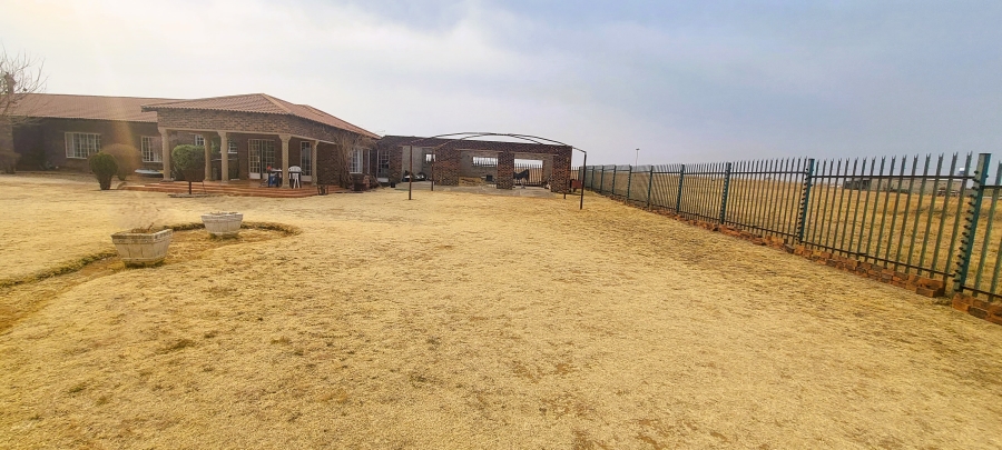 3 Bedroom Property for Sale in Vaaldam SH Free State